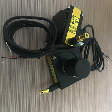 JL300-M5000-01L系列位移传感器的电流输出方式的优势
