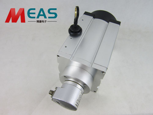 蓝狮在线公司生产的拉线位移传感器已接近进口产品