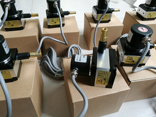 JL-L1000-P拉绳位移传感器（脉冲输出）