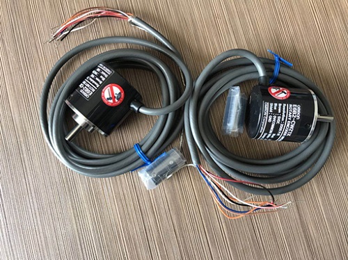 差分信号欧姆龙正品编码器