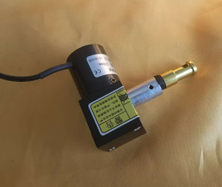 微型位移传感器品牌-源自于蓝狮在线