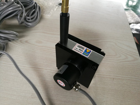 JL200-MA2000拉绳位移传感器在操作中要注意的事项？