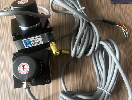 直线位移传感器有几个应用功能？
