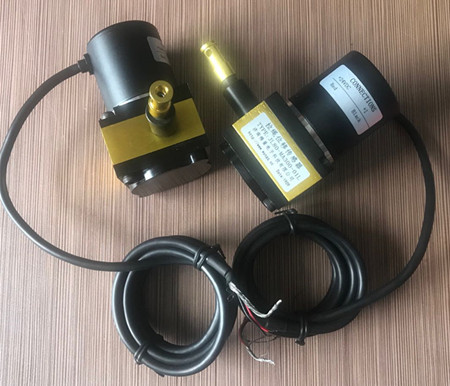 蓝狮在线拉线位移传感器PLC的接线信号有哪些？