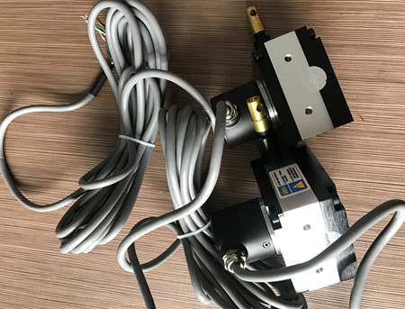 拉线位移传感器厂家-蓝狮在线