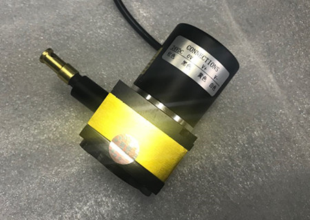微型位移传感器-蓝狮在线位移传感器厂家